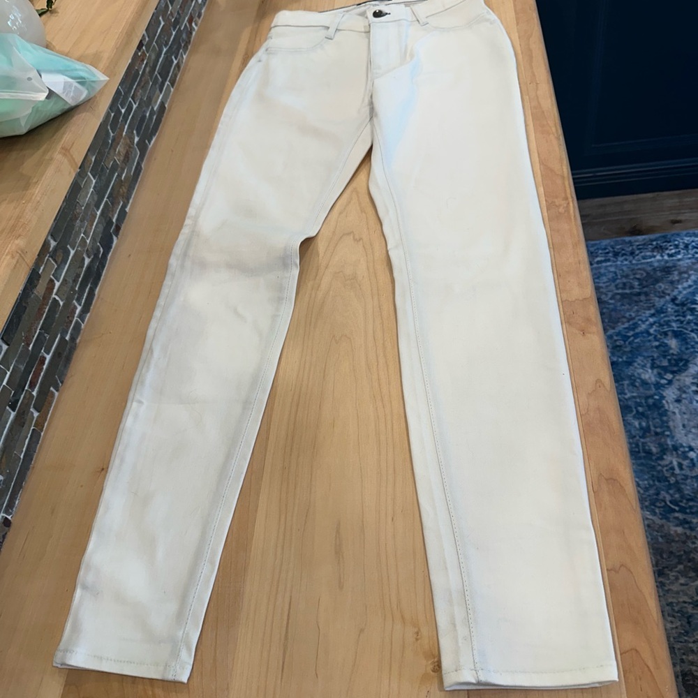 Stylish White Skinny Jeans